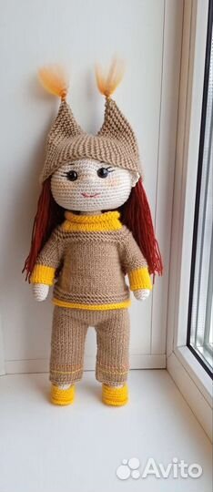 Кукла вязаная
