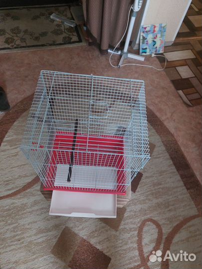 Большая клетка для птиц