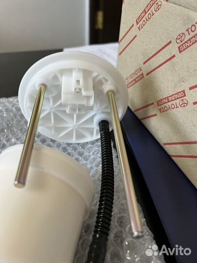 Топливный фильтр погружной нов Toyota camry XV50