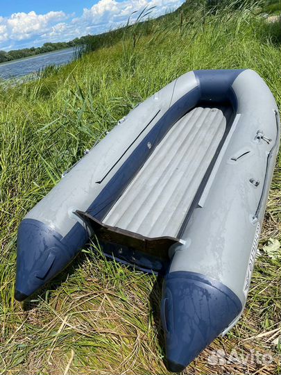 Лодка флагман 320, с мотором HDX 9.8