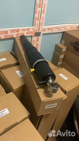 Задний пневмоамортизатор Chevrolet Tahoe