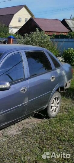 Задняя левая дверь Лифан бриз