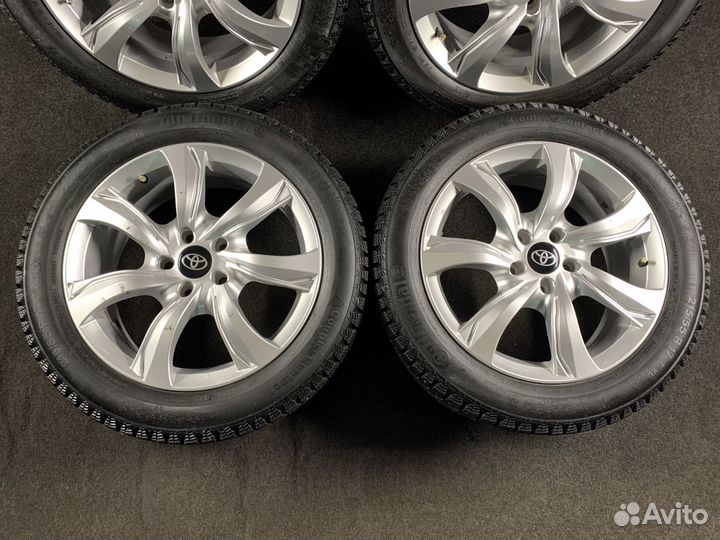 Зимние Колёса Toyota 215/55 R17 Б/у