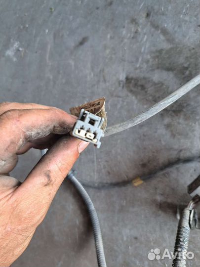 Датчик дорожного просвета задний Volvo S80