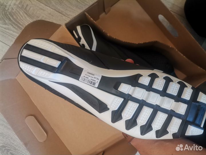 Лыжные ботинки salomon новые. Не Китай