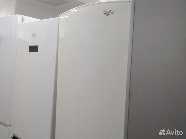 Холодильник бу whirlpool