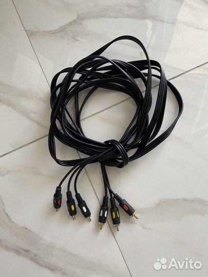 Аудио-видео кабель 3RCA-3RCA (5 метров)