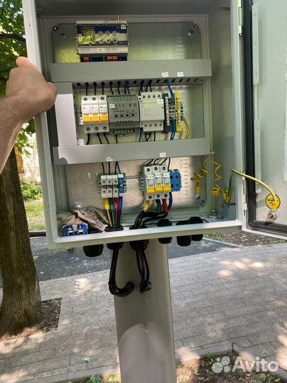 Монтаж уличного освещения