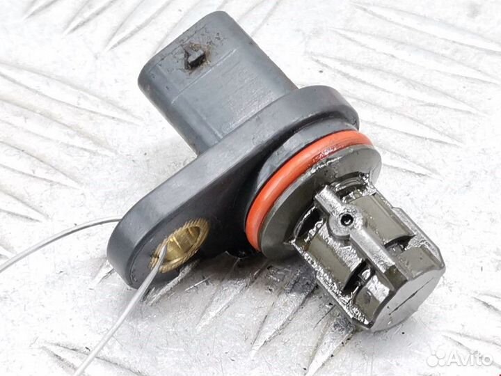 Датчик распредвала Opel Insignia (A) 2011