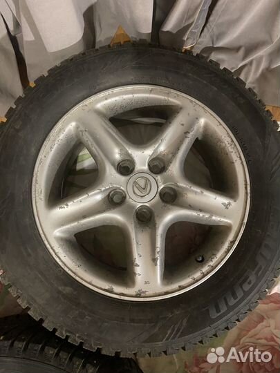 Laufenn LF90 215/60 R16