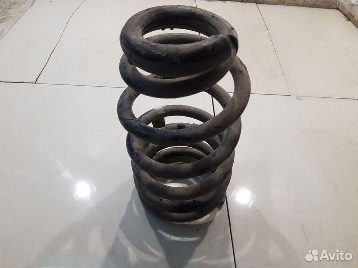 Пружина подвески (задняя, правая) (Hyundai H-1 II)