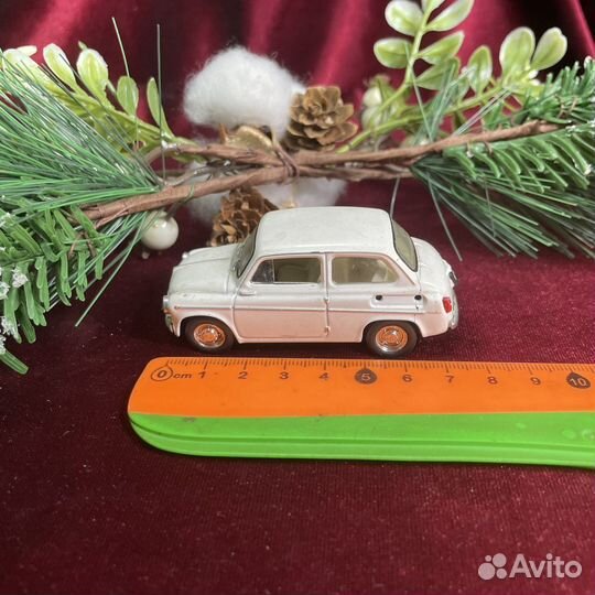 Модель автомобиля заз-965э Ялта Наш автопром