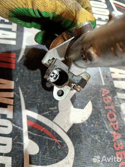 Главный тормозной цилиндр Skoda Rapid седан