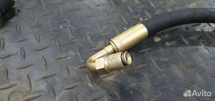 Mercedes w124 e420 e500 шланг гура