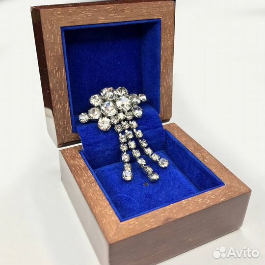 Винтажная брошь, Чехословакия