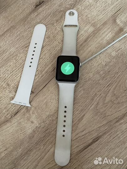 Часы apple watch 3 42mm