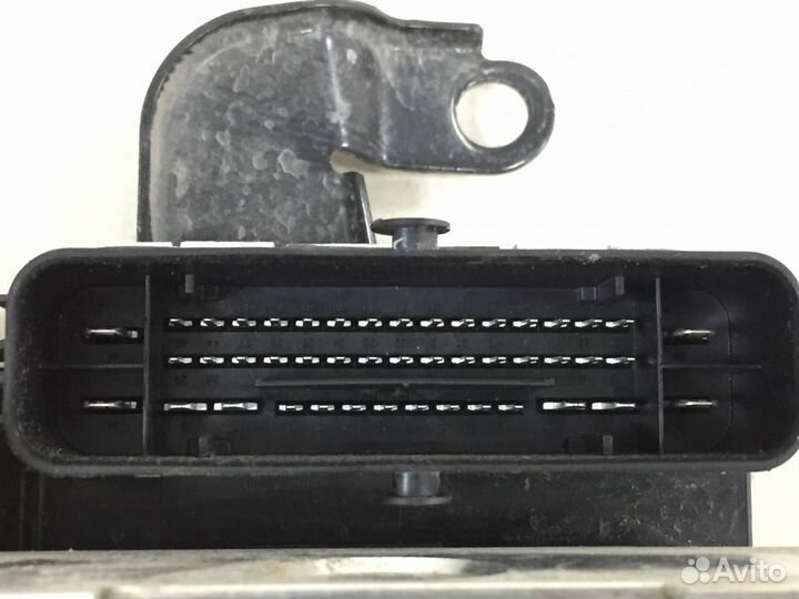 Блок управления тормозами/насос ABS Skoda Karoq