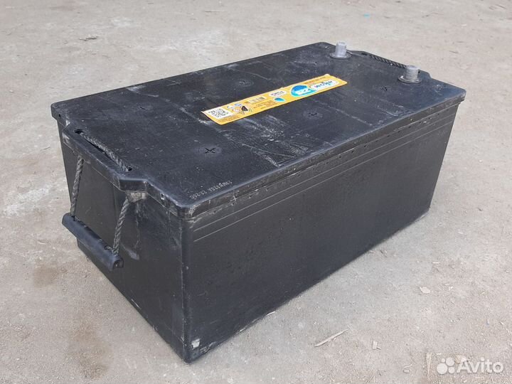 Аккумулятор Аком 225 Ач