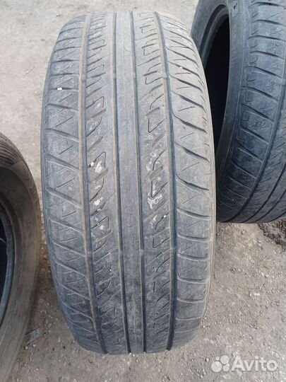 Dunlop Grandtrek PT2 265/65 R17