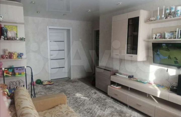 3-к. квартира, 61 м², 3/5 эт.