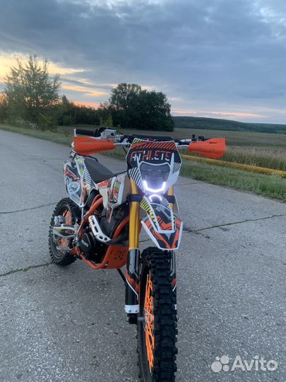 Regulmoto Athlete 250 19/16