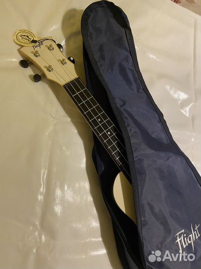 Укулеле flight