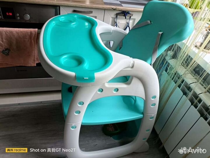 Столик для кормления ребенка