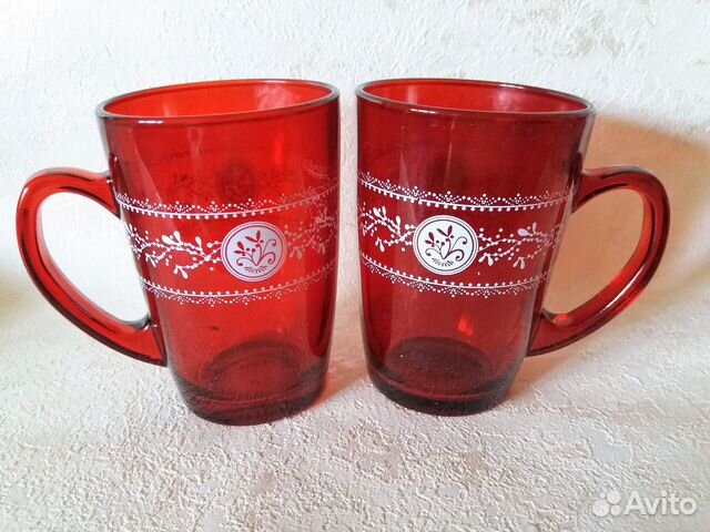 Кружки стеклянные Ив Роше новые, подарочный набор