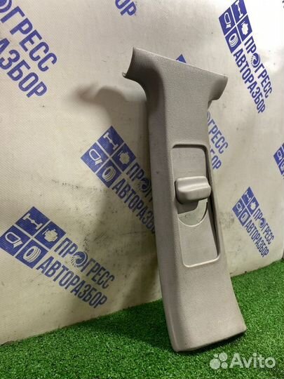 Обшивка стойки левая Volkswagen Golf 3 хэтчбек 1.8