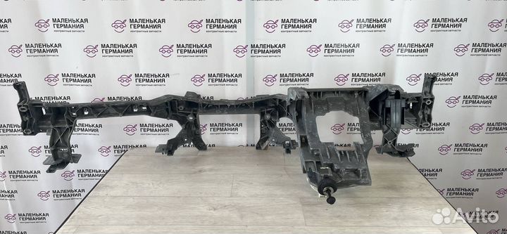 Опора панели приборов BMW 7 G11/G12 2017