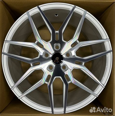 Диски на Toyota Camry Тойота Камри R18