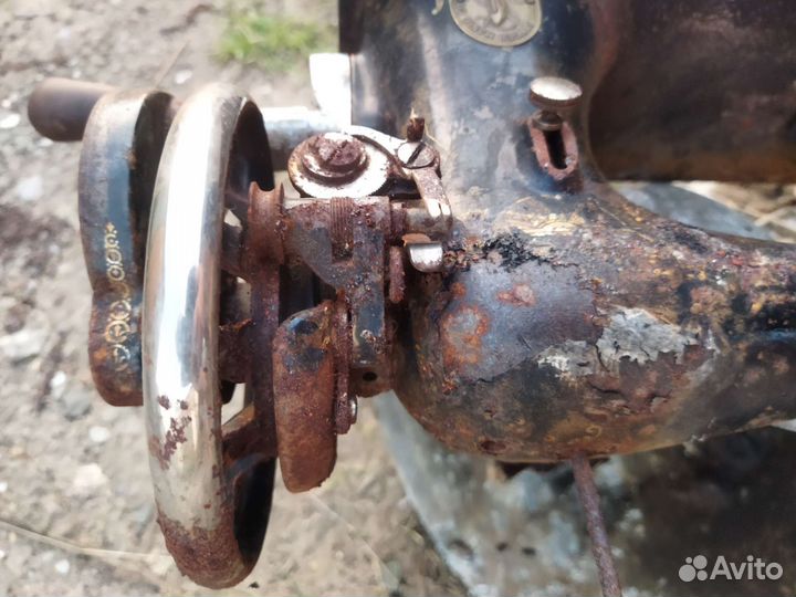 Швейная машинка зингер singer