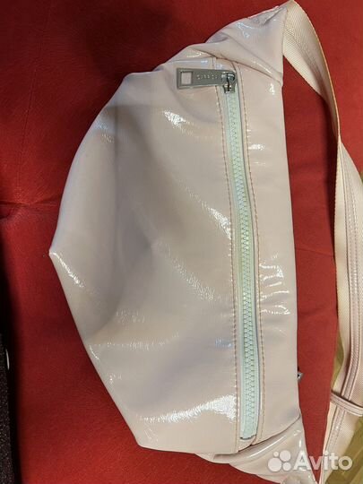 Сумка на пояс женская