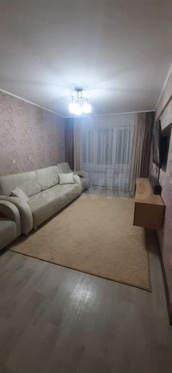 3-к. квартира, 70 м², 1/5 эт.