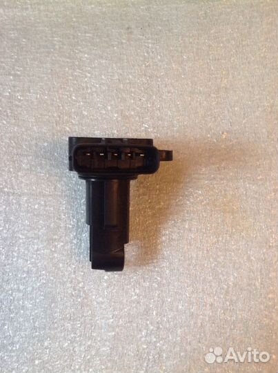 Mazda BT-50 датчик расхода воздуха