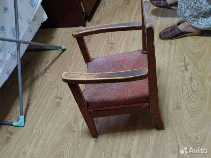 Стул детский деревянный