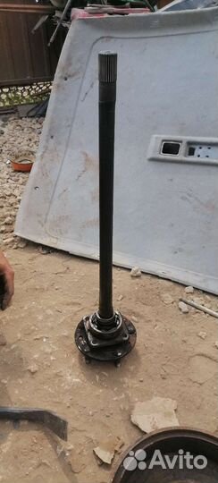 Полуось волга