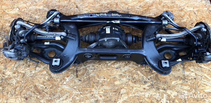 Задний редуктор мерседес С 205 2014год