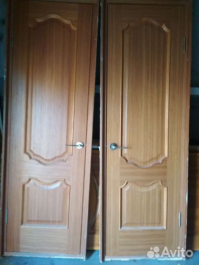 Межкомнатные двери бу 60 см с коробкой