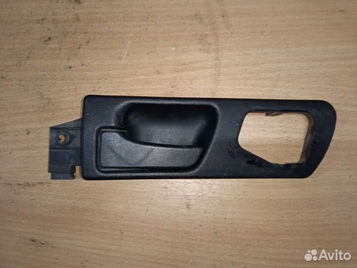 Ручка двери внутренняя передняя левая BMW 7 E32