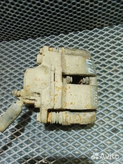 Суппорт передний Рено symbol