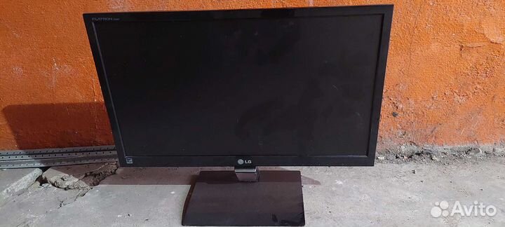 Монитор LG 20