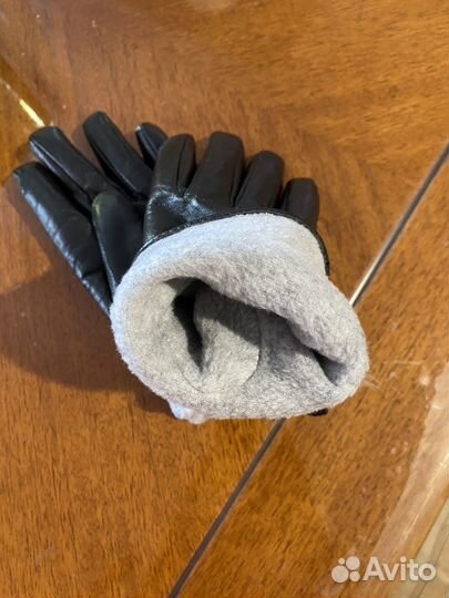 Перчатки женские кожаные новые 7.5