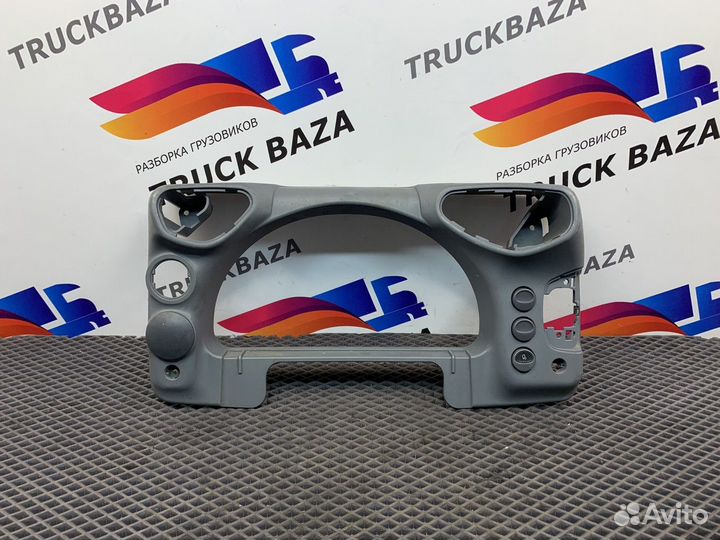 Корпус панели приборов Iveco Stralis