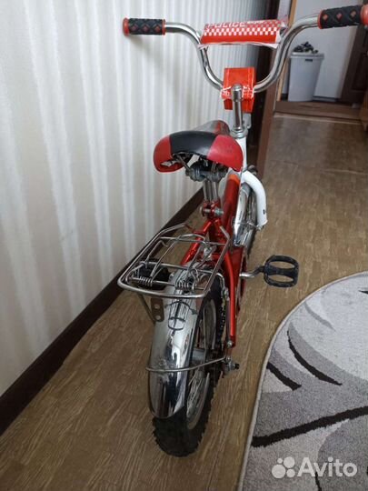 Детский велосипед 12