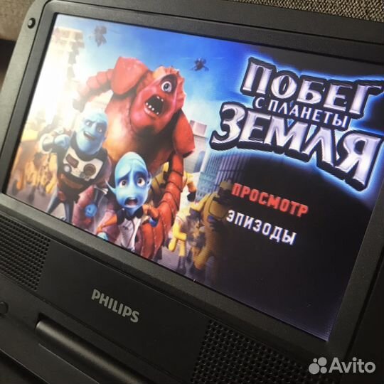 Портативный DVD плеер Philips