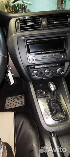 Салонный пластик Volkswagen Jetta 6