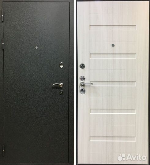 Входная дверь