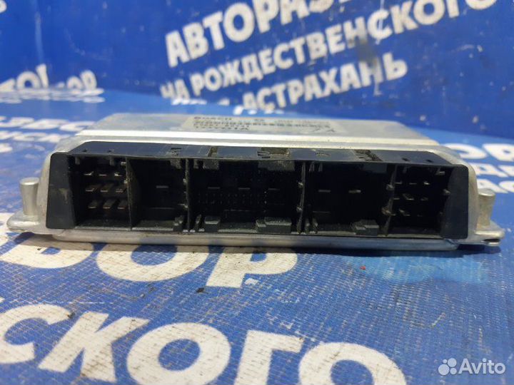 Блок управления двигателем Toyota Corolla 120