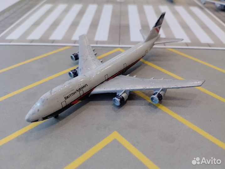 Самолёт Boeing 747 